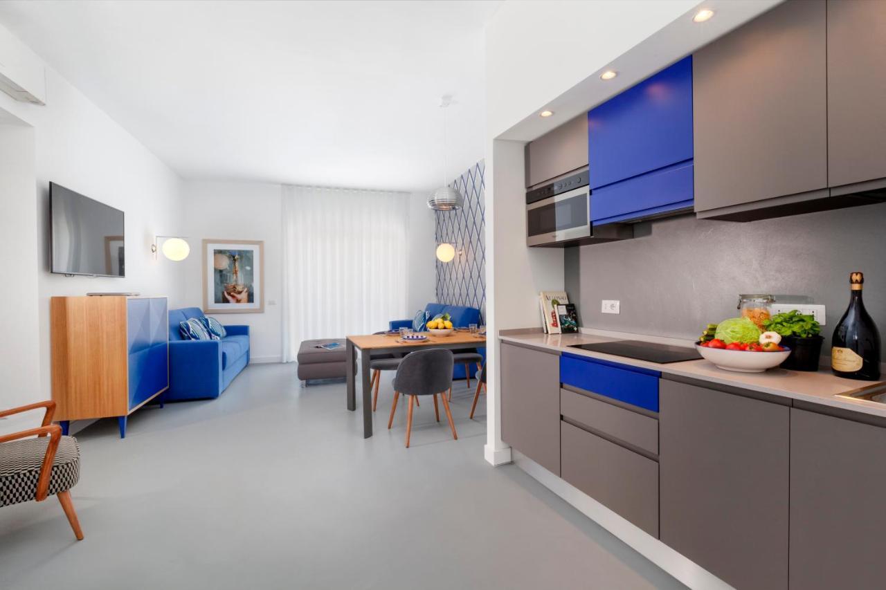 Sorrentovibes - Luxury Design Home & Jacuzzi In Heart Of ซอร์เรนโต ภายนอก รูปภาพ